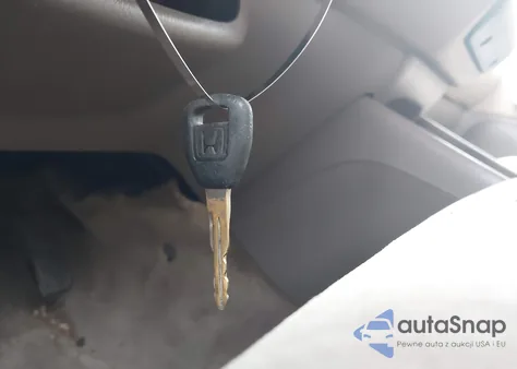 2001 Honda Accord Value Package z USA, uszkodzony, nr VIN 1HGCF86601A057981